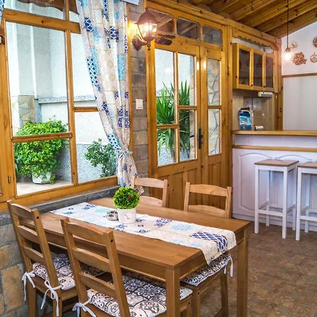 Chrystal Vendégház Obzor