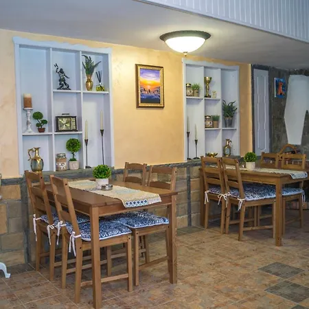 Chrystal Maison d'hôtes 2*